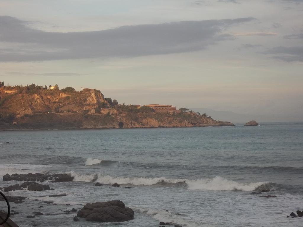 Mare E Monti Vila Giardini Naxos Quarto foto