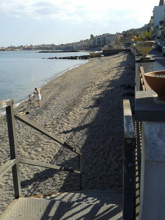 Mare E Monti Vila Giardini Naxos Exterior foto